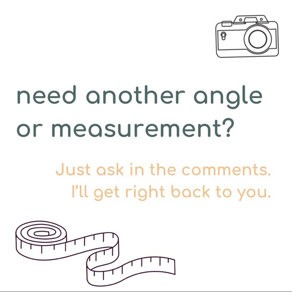 Sanrio | Hello Kitty Black + Yellow Crop Soft T-Shirt S - Picture 7 of 8